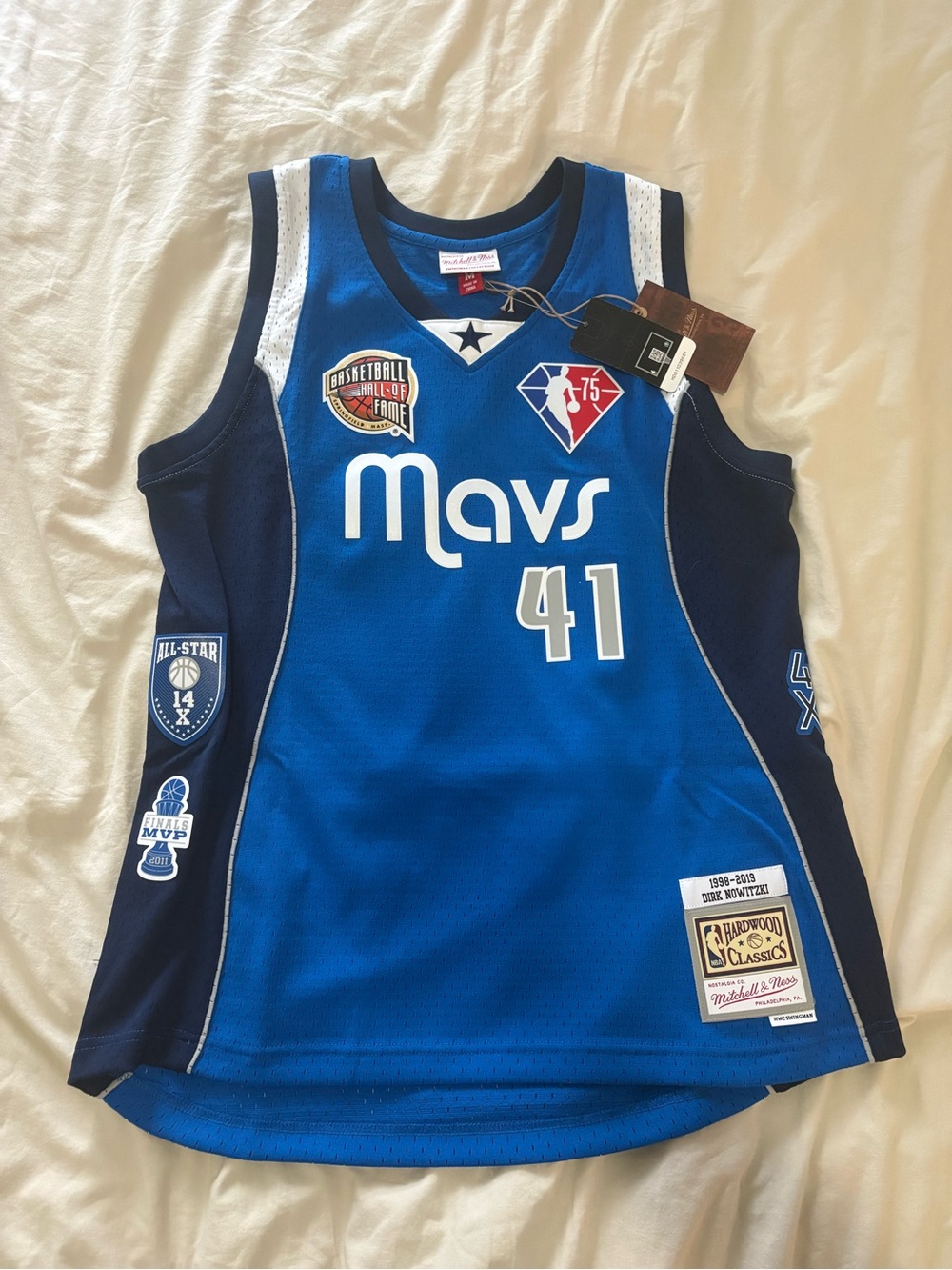 Mitchell & Ness NBA Swingman Jersey Dallas Mavericks Hall of Fame Dirk Nowitzki